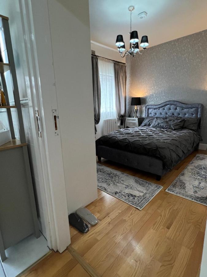 Lovely Apartment In Cork Buitenkant foto