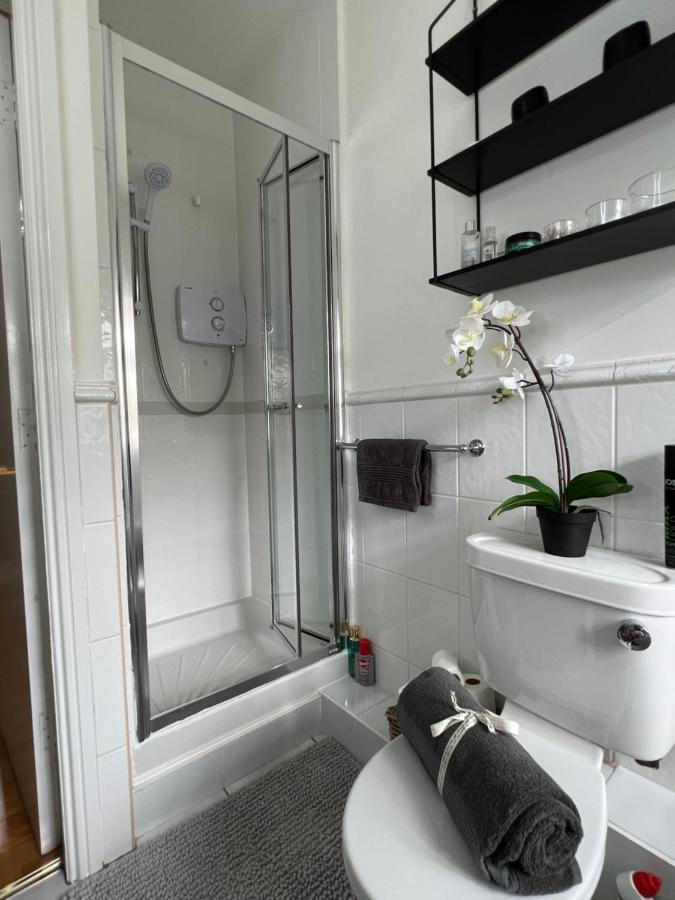 Lovely Apartment In Cork Buitenkant foto