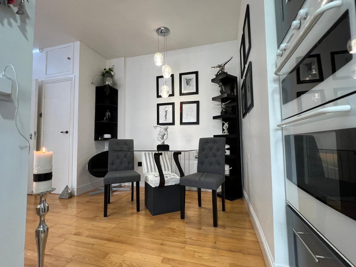 Lovely Apartment In Cork Buitenkant foto